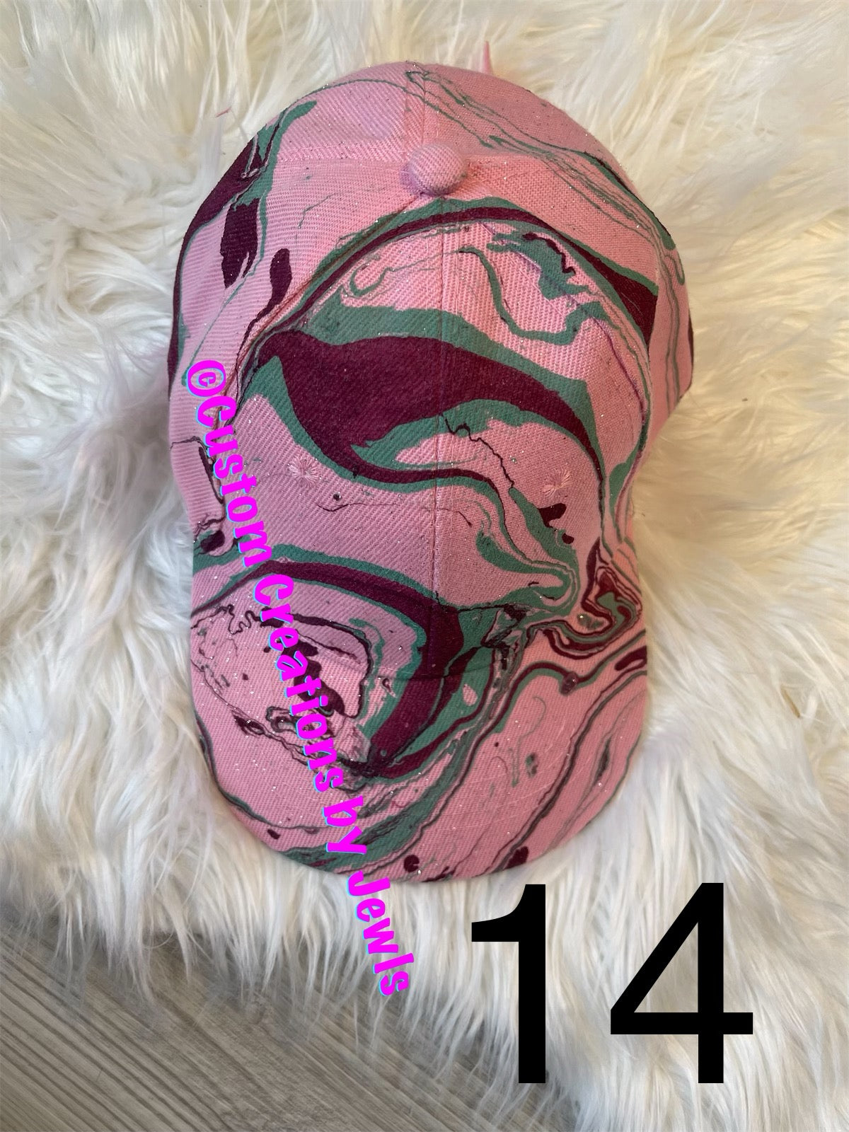 Marble dipped hat